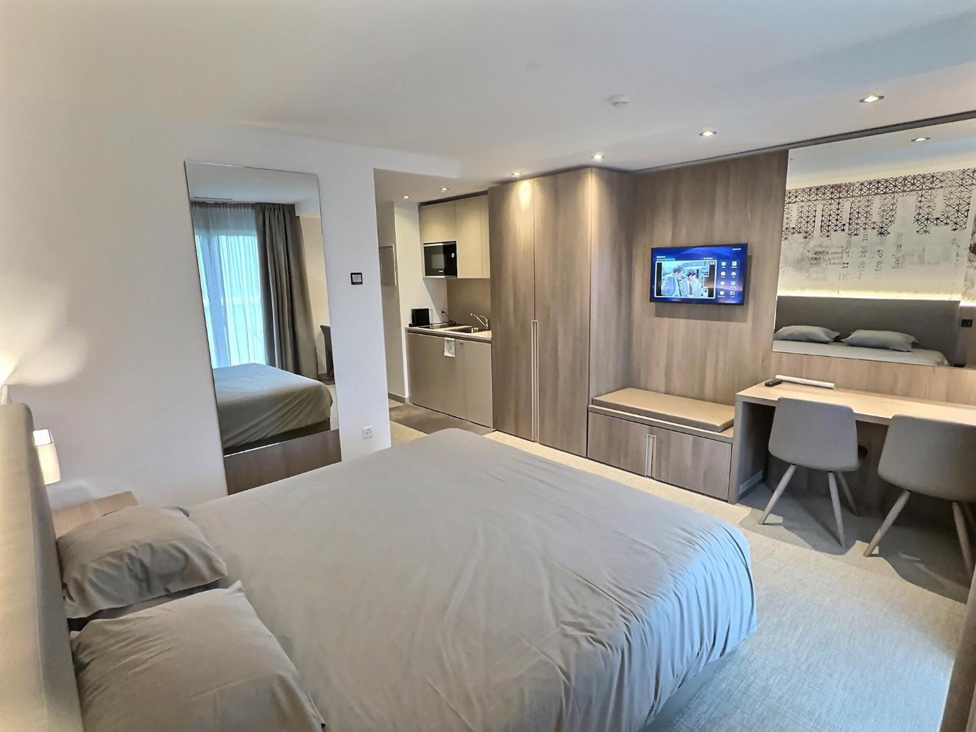 Attica Residences, Lausanne Сен-Сюльпис Экстерьер фото